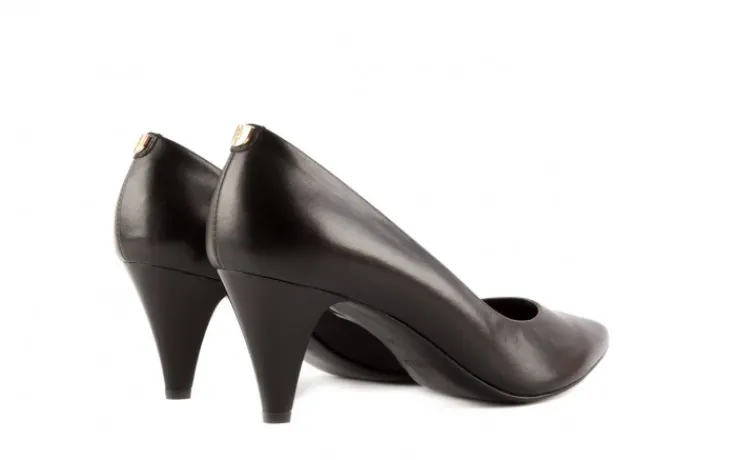 czenka_bayla__czarny_skra_3-1.webp Czółenka -056 1997-08 Czarny, Skóra naturalna | Bayla New