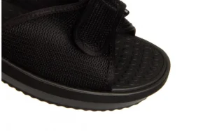 Klapki Lucia Soft Comfy Tam Black 198033, Czarny, Materiał | Azaleia Discount