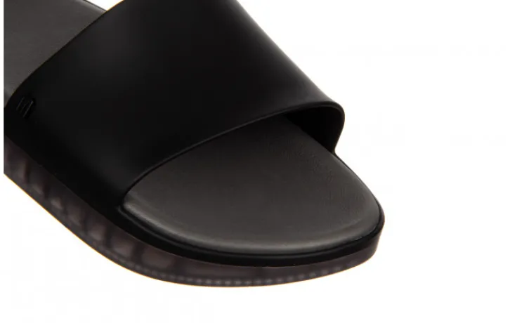 klapki_melissa_beach_slid_5.webp Klapki Beach Slide Next Gen AD Matte Black Smoke 010338, Czarny, Guma | Melissa New
