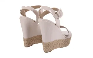 Sandały -109 911001 Varnish Ivory, Beż, Skóra ekologiczna lakierowana | Bayla Discount