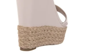 Sandały -109 911001 Varnish Ivory, Beż, Skóra ekologiczna lakierowana | Bayla Discount